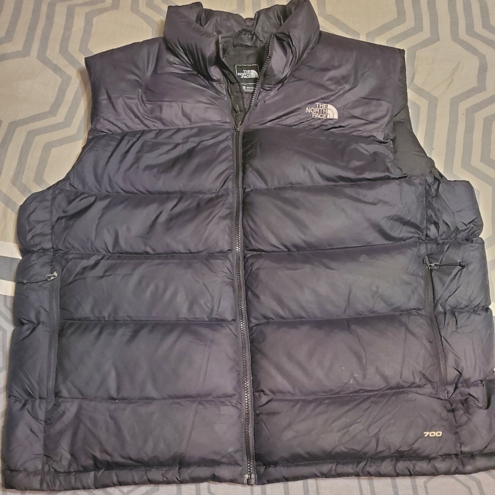 Mens Black North Face Nuptse vest